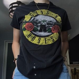 Vintage guns and roses gray t shirt